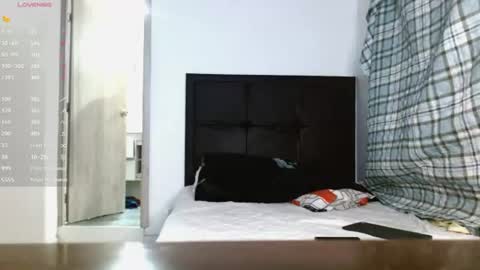 Angelm888-  online show from June 2026 05:05:01 AM