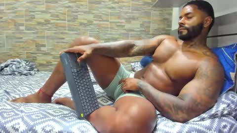 Snapshot of angelo_evans33 chatting on April 2026 12:41:01 AM angelo_evans33 online show from April 2026 12:41:01 AM