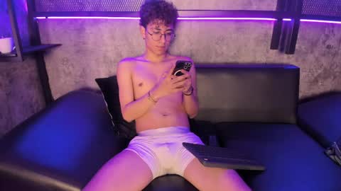 angelobellini online show from April 2026 03:21:01 PM