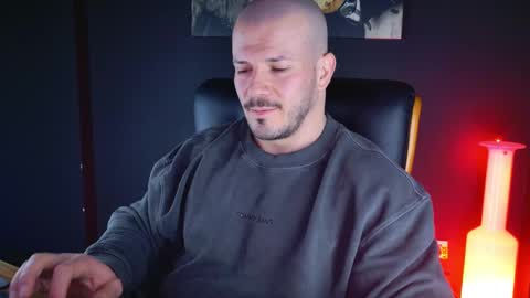 BlackWolf online show from December 2024 05:18:02 PM