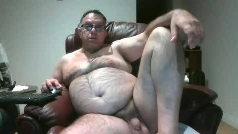 Snapshot of angelor01 chatting on April 2026 01:42:02 PM angelor01 online show from April 2026 01:42:02 PM