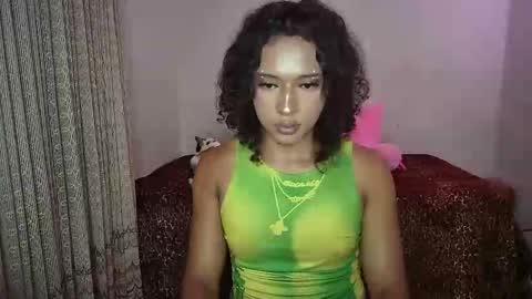 Snapshot of angelsdustxxx chatting on April 2026 02:03:02 AM online show from April 2026 02:03:02 AM