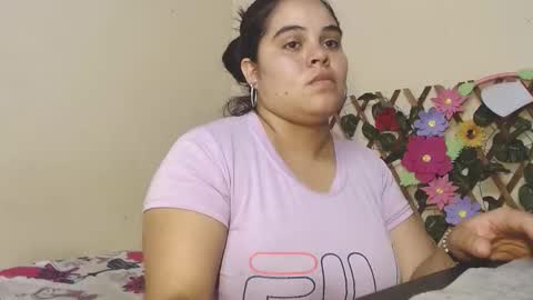 Snapshot of angelsexhotlatin chatting on April 2026 04:07:01 PM angelsexhotlatin online show from April 2026 04:07:01 PM