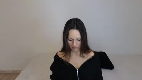 Giulia online show from February 2026 12:41:01 PM