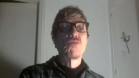 Snapshot of angelsound777 chatting on December 2024 07:03:02 PM angelsound777 online show from December 2024 07:03:02 PM