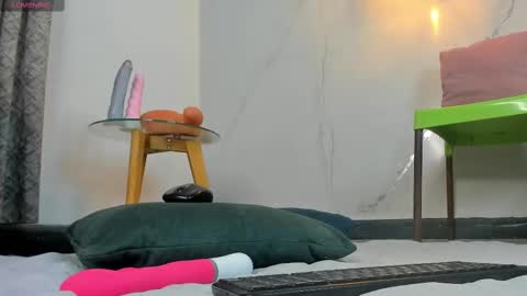 ANGIE online show from March 2025 01:59:02 PM