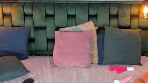 ANGIE online show from March 2025 04:57:02 PM