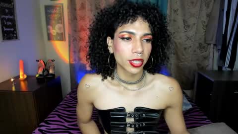 angelwhitte online show from May 2026 11:02:01 PM