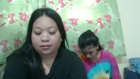 angelxmills online show from February 2026 11:12:01 PM