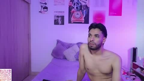 Snapshot of angie_bigboobs chatting on May 2026 01:27:02 PM Angie Gomez Onlyfans angie bigboobs FREE online show from May 2026 01:27:02 PM