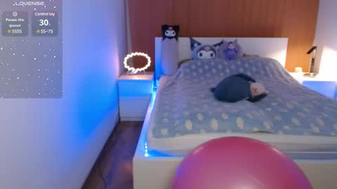 angie_faee online show from February 2025 02:44:02 PM