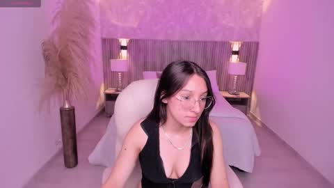 Snapshot of angie_smith_x chatting on February 2026 03:17:01 AM angie_smith_x online show from February 2026 03:17:01 AM