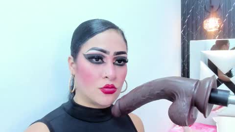 A N G I E.  online show from February 2025 11:36:02 PM