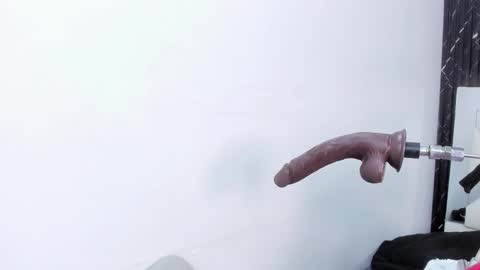 A N G I E.  online show from March 2025 11:31:02 PM