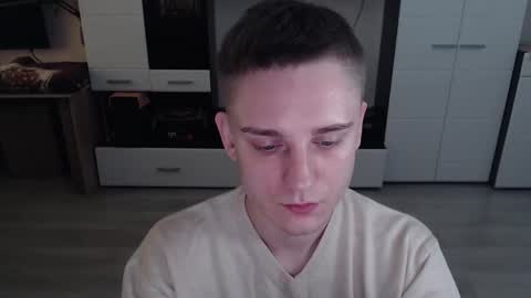 vodka online show from October 2025 04:58:01 AM