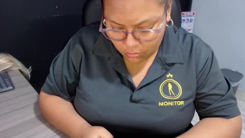 angy online show from November 2025 11:03:01 PM