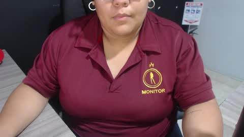 Snapshot of angy_ro12 chatting on May 2026 12:18:01 AM angy online show from May 2026 12:18:01 AM