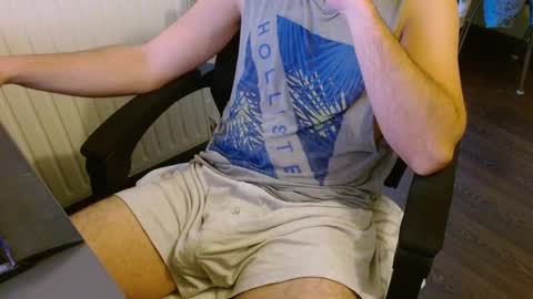 Snapshot of anhotcock chatting on March 2025 07:12:02 AM anhotcock online show from March 2025 07:12:02 AM