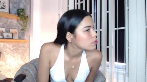     online show from November 2025 07:13:02 PM