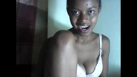 Snapshot of anicha_69 chatting on May 2026 11:35:02 PM anicha_69 online show from May 2026 11:35:02 PM