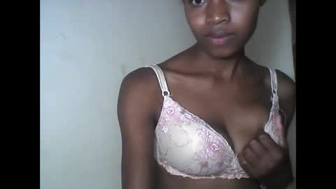 Snapshot of anicha_69 chatting on May 2026 05:55:02 PM anicha_69 online show from May 2026 05:55:02 PM
