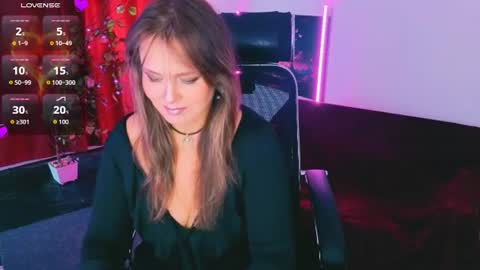 Aniela online show from July 2026 04:49:01 AM