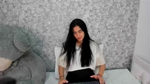 anika_h online show from March 2026 12:13:01 PM