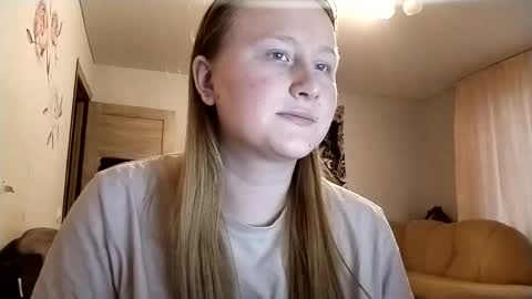 Anika online show from December 2025 01:42:01 PM