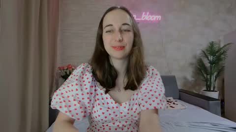 anikabloom online show from February 2025 10:36:01 PM