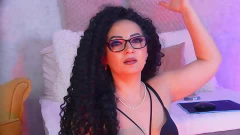 anissia teaser online show from November 2025 05:39:02 AM