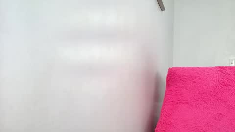 ana independent model online show from November 2025 07:30:02 AM