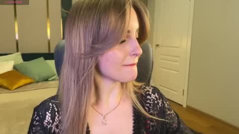 Anita online show from April 2026 01:14:02 AM