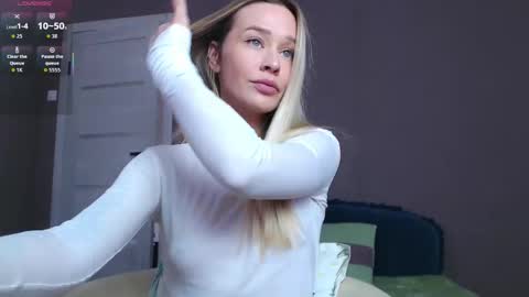 anita_delicious online show from October 2025 09:54:01 AM