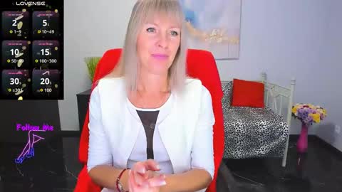 Snapshot of anita_tayson chatting on October 2025 07:01:02 AM Anita online show from October 2025 07:01:02 AM