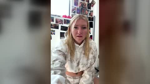 Anna online show from March 2026 06:25:02 PM