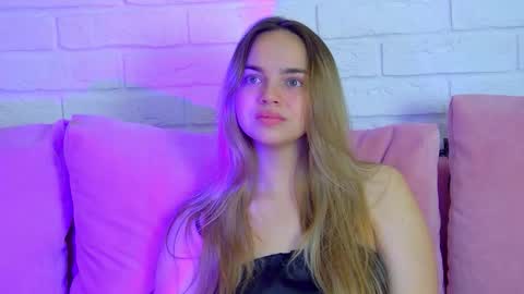 AnitaVenture online show from October 2025 04:54:01 AM