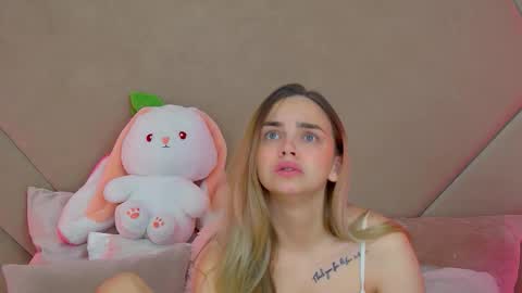 AnitaVenture online show from October 2025 04:02:01 AM