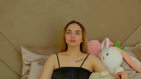 AnitaVenture online show from November 2025 04:11:02 AM