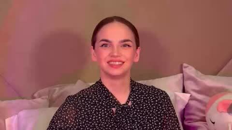 AnitaVenture online show from November 2025 05:10:01 AM