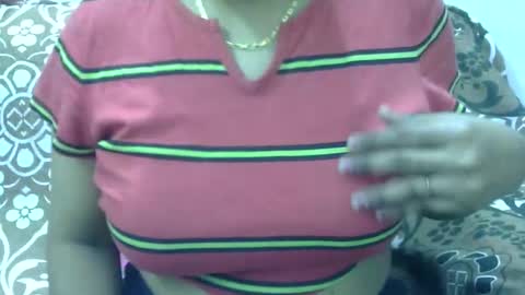 Snapshot of anjali_dogra786 chatting on October 2025 08:04:02 AM anjali_dogra786 online show from October 2025 08:04:02 AM