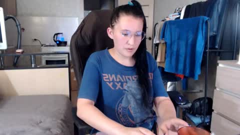 Snapshot of ankey_rayah chatting on July 2026 01:14:02 PM Nameless online show from July 2026 01:14:02 PM