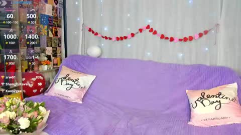 Anna online show from February 2025 09:49:01 AM