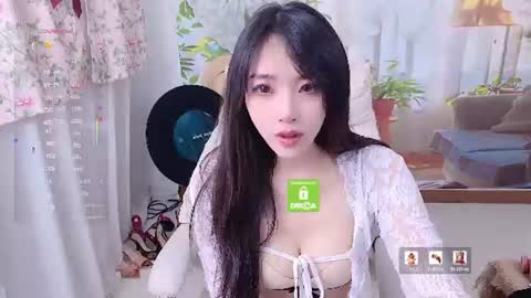 Snapshot of anna6513812 chatting on June 2026 01:39:01 AM anna6513812 online show from June 2026 01:39:01 AM