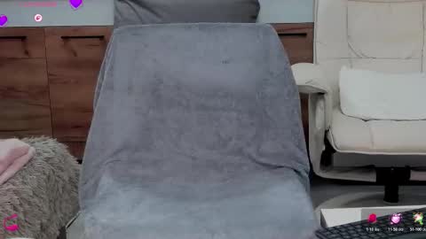 Anna online show from February 2026 12:45:02 PM