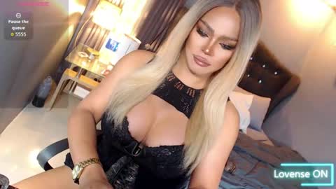 Miss Anna online show from June 2026 12:05:02 AM