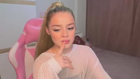 Anna online show from February 2026 06:31:01 PM