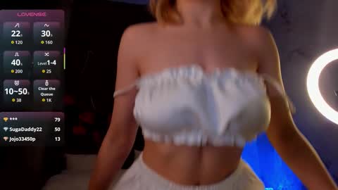 Anna online show from October 2025 01:29:01 AM