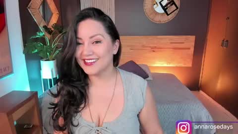 Snapshot of annaa_rose chatting on April 2026 03:31:02 AM Anna online show from April 2026 03:31:02 AM