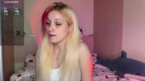 Annabel online show from September 2025 11:23:02 AM