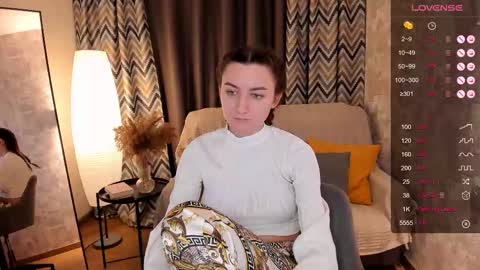 Anna online show from March 2025 05:32:01 AM